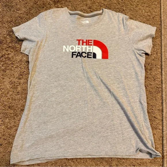 The North Face Womens CapSleeve Tee - Picture 2 of 4